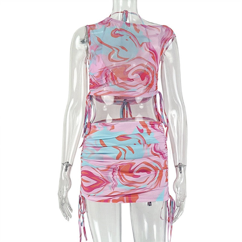 Printed fashionable vacation travel dress set - sweet V-neck top and short two-piece set - trendy
