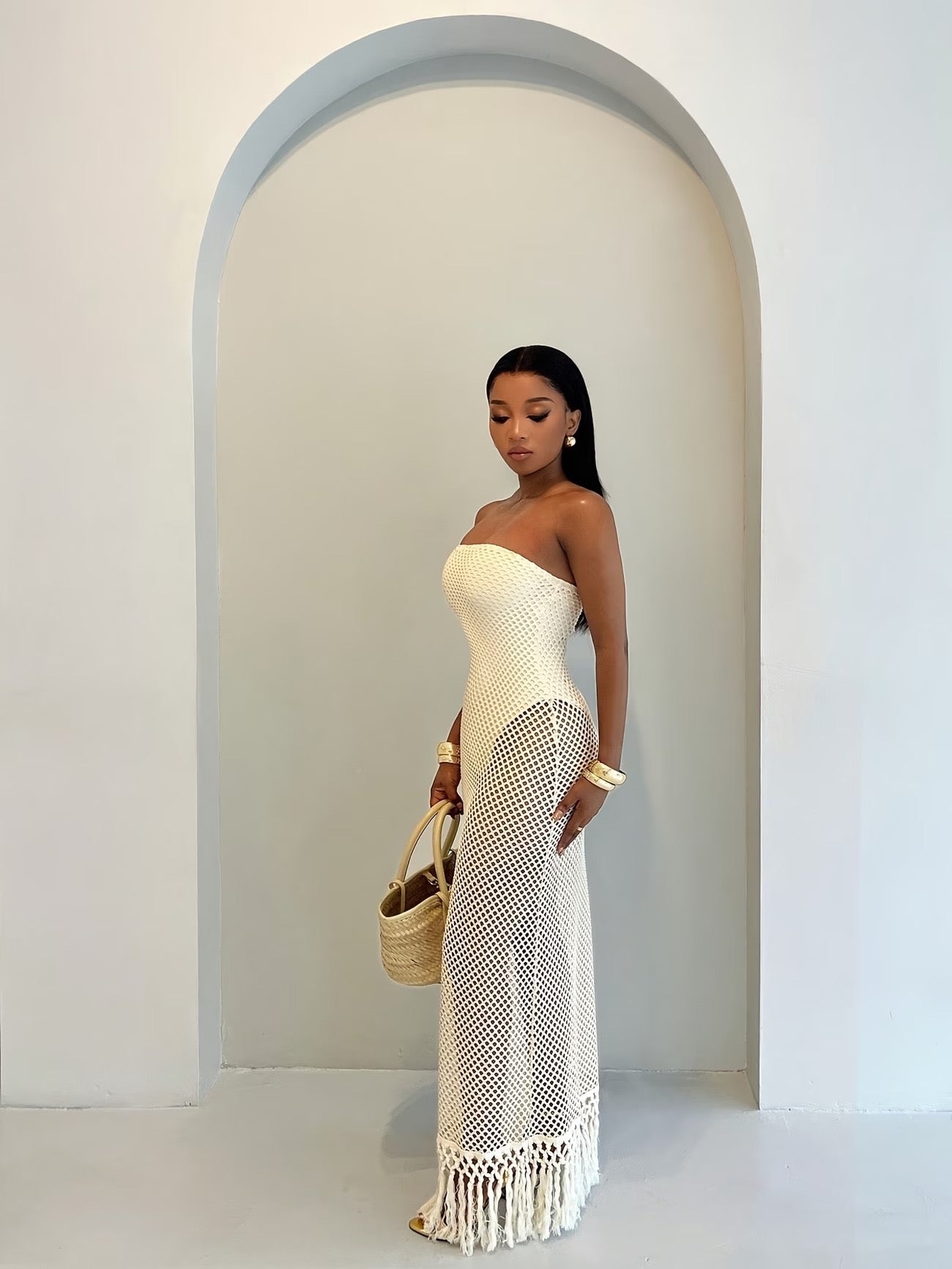 Solid Color Hollow Out Knitted Patchwork Women's Tassel Hem Dress Slim Sexy Beach Vacation Wears Strapless Fitting
Maxi Dresses