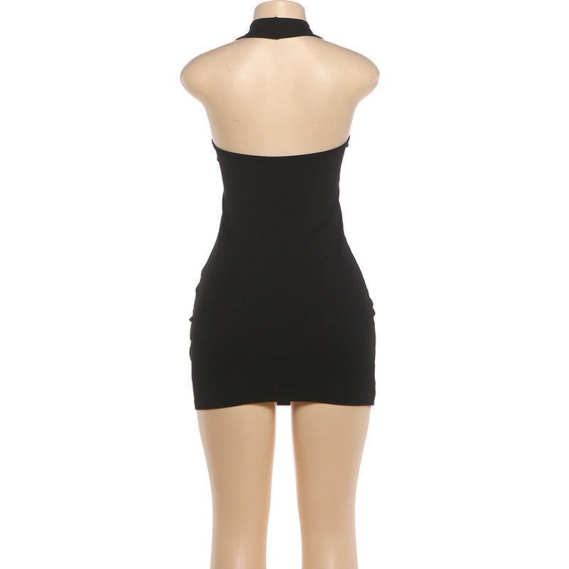 Metal Ring Hollow Decoration Dress Woman Halter Low-Neck Backless Skinny Peach Hip Midnight Sexy Fashion Mini
Bodycon Dress