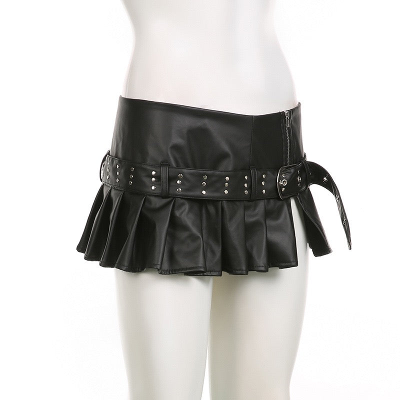 Y2K Fashion Women Letter Print O Neck Short Sleeve Slim Crop Top and PU Leather Pleated Skirt Two Piece Sets