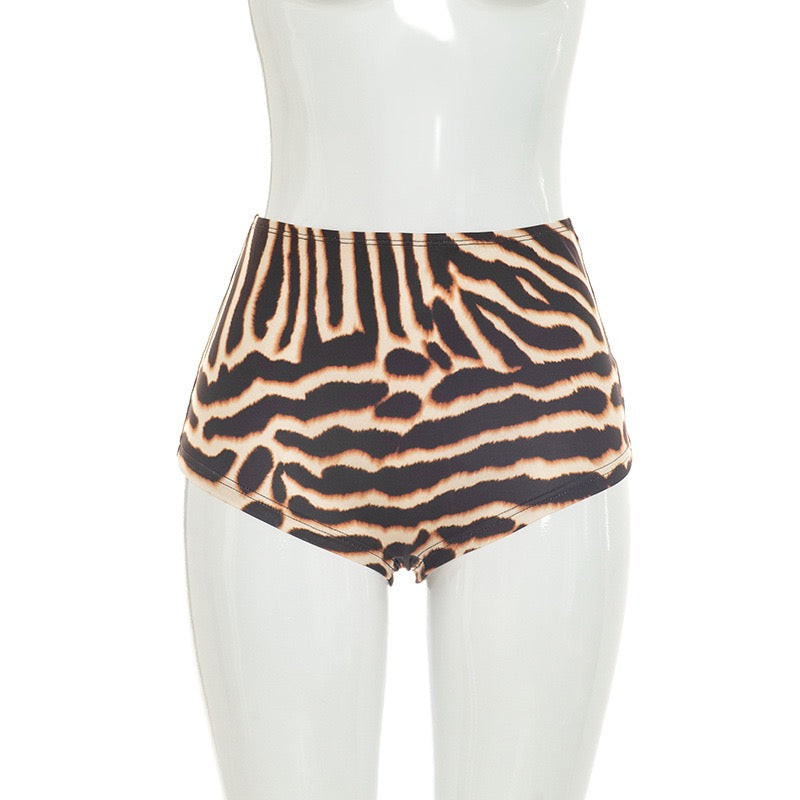 Women Print Halter Off-Shoulder Long Sleeve Tops and Skinny Shorts Sexy 2 Piece Set